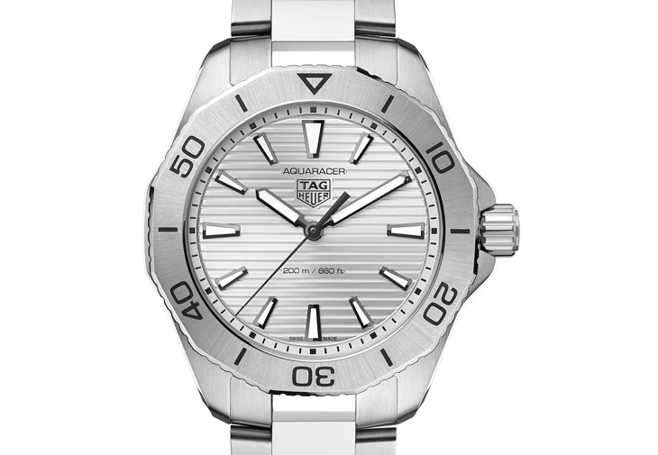 泰格豪雅Aquaracer Professional 200石英腕錶