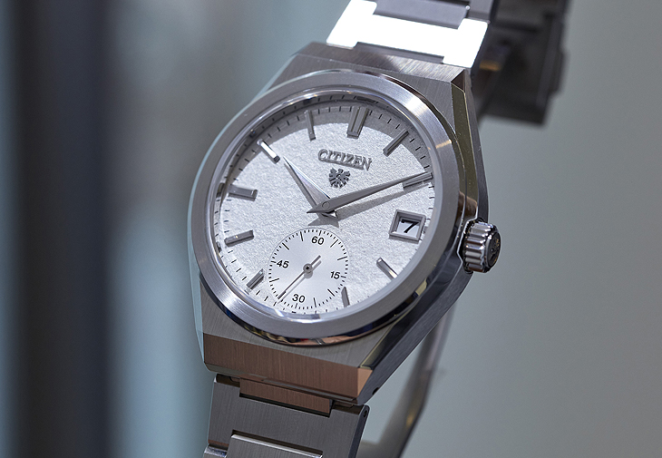The CITIZEN CITIZEN 0210 0200