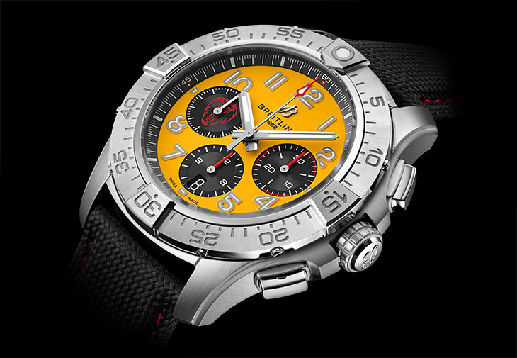 BREITLING百年靈復仇者B01計時碼錶44赤蛇限量版