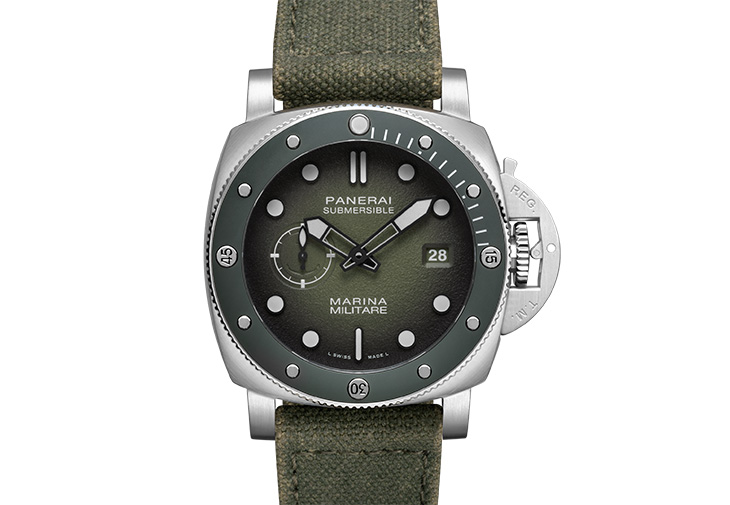 PANERAI沛納海Submersible Marina Militare腕錶