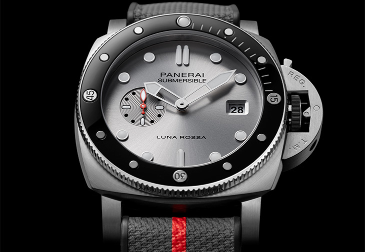 PANERAI沛納海Submersible QuarantaQuattro Luna Rossa