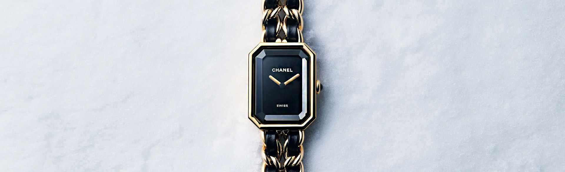 皚皚白雪璀璨輝映