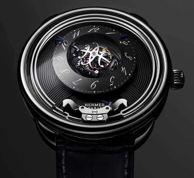 Arceau Duc Attelé三軸陀飛輪三問腕錶