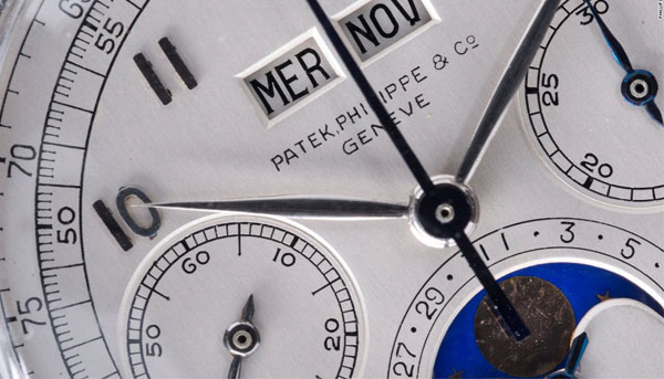 百達翡麗不鏽鋼萬年曆計時腕錶好高貴