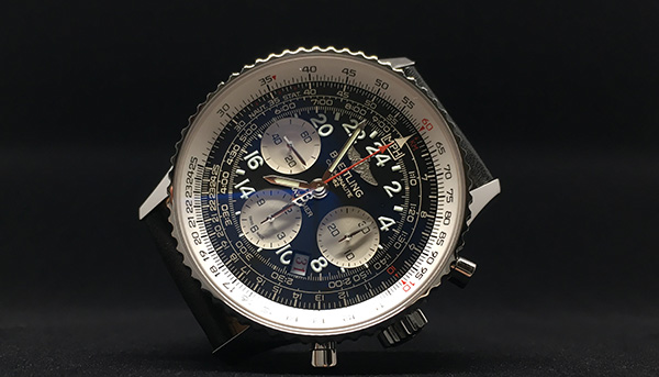 也來寫寫看開箱文吧-百年靈Cosmonaut