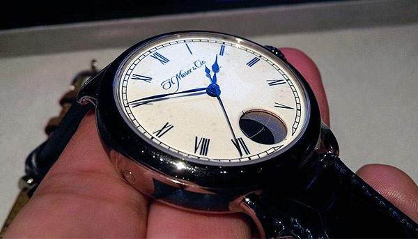 古典風華 經典再現的H. Moser & Cie亨利慕時