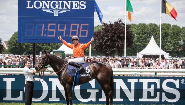 浪琴表2012戴安娜馬術大賽冠軍出爐,並公佈全新優雅代言人賽門 貝克