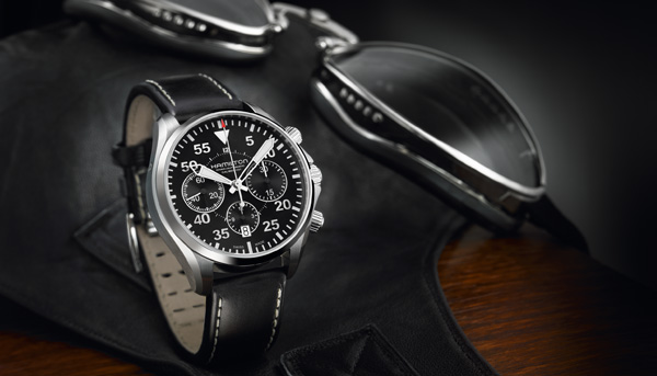 漢米爾頓軍風卡其飛行計時撼動天際