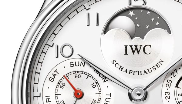 賞心悅目的全新永恆之作   IWC葡萄牙萬年曆腕錶