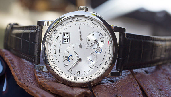 朗格的復古情懷 擔任四屆古董車展贊助商