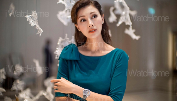 愛在巴黎 李嘉欣演繹愛彼全新千禧女錶