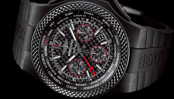 詮釋競賽精神　百年靈賓利世界時間計時腕錶