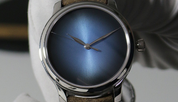 亨利慕時榮獲盧森堡WATCHFAIR兩項大獎