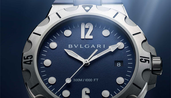 盛夏藍海 寶格麗Diagono Scuba腕錶