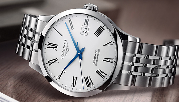 首款搭載矽游絲機芯　浪琴表Record系列