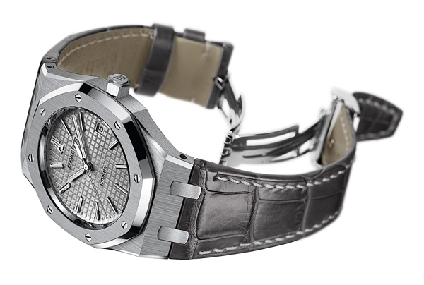 AP愛彼錶女皇盃2011皇家橡樹限量版腕錶