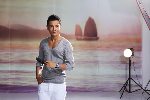 天梭表全球時尚代言大使黃曉明