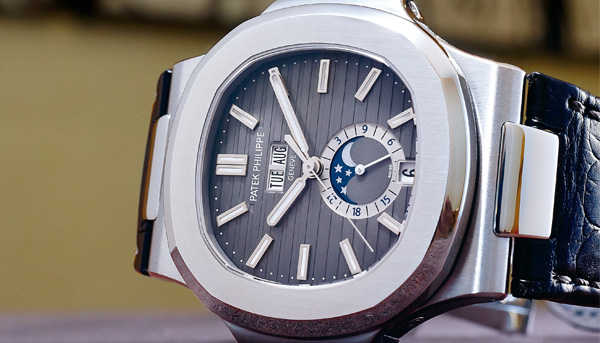 走務實路線！百達翡麗的5726 1/A Nautilus 年曆腕錶