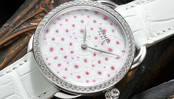 繽紛水晶技法面盤 HERMES Arceau Millefiori千花腕錶