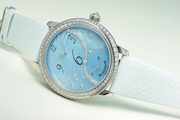 30秒逆跳秒針女錶