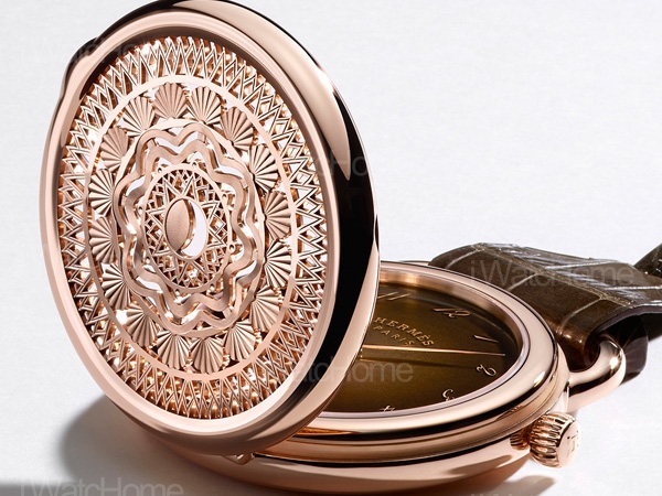HERMES波濤與貝殼鏤空金雕懷錶