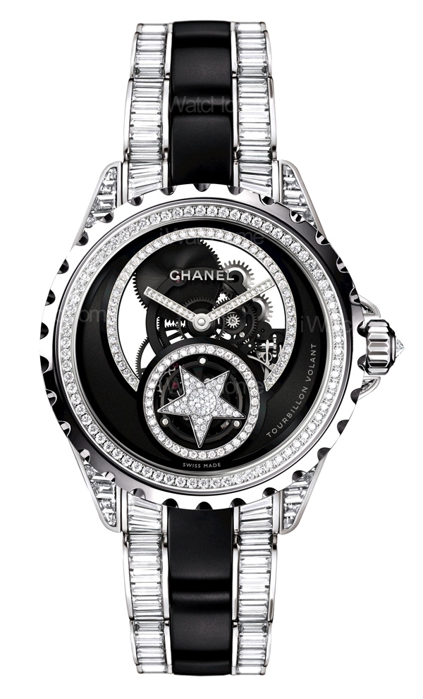 鏤空飛行陀飛輪腕錶─長階梯形切割鑽石