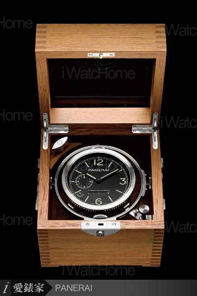 PANERAI 航海天文鐘