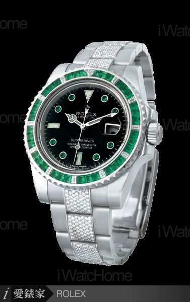 蠔式恒動潛航者日曆型祖母綠腕錶