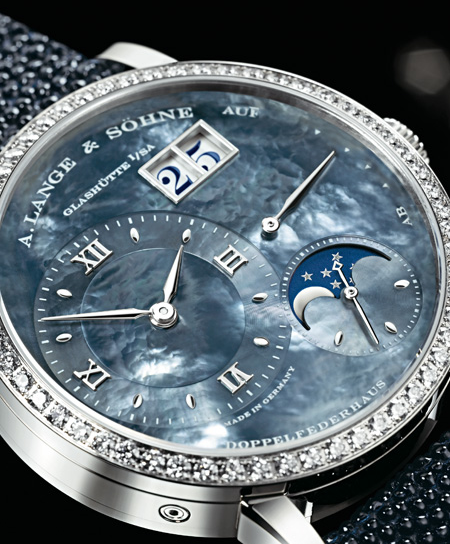 Little Lange 1 MoonPhase