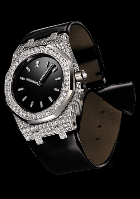 Lady Royal Oak Tuxedo