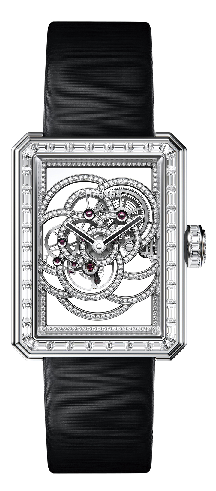 Première 鏤空山茶花腕錶