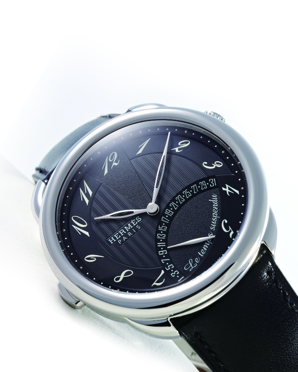 HERMES Arceau time Suspended