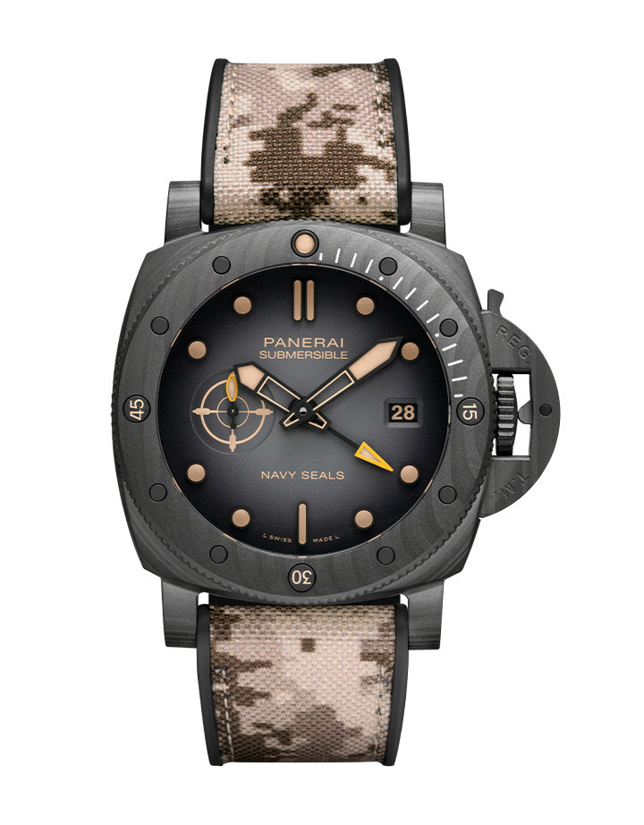 Submersible QuarantaQuattro GMT Navy SEALs