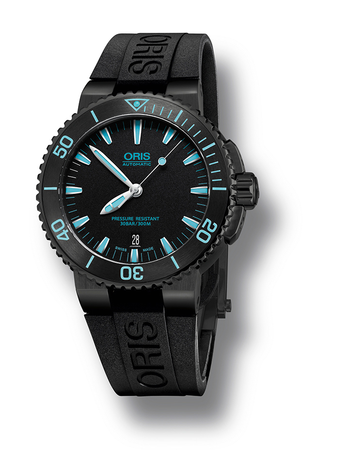 Aquis日期潛水錶