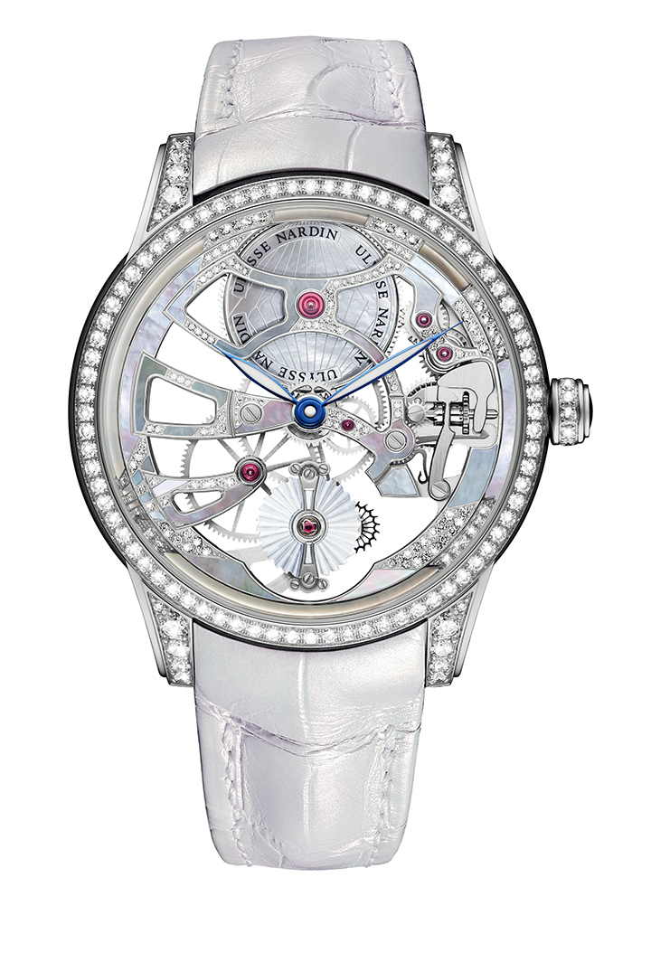 鏤空珍珠陀飛輪腕錶